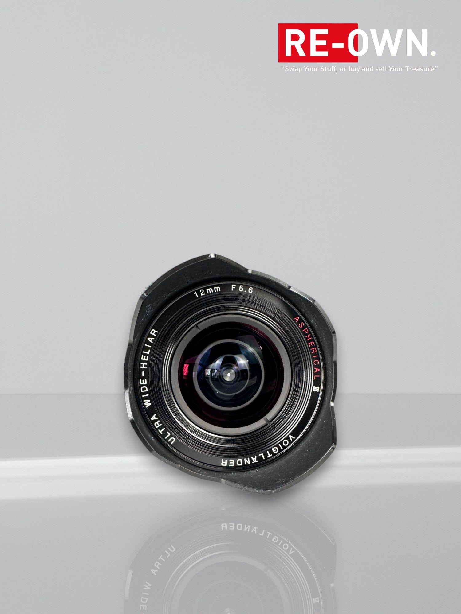 Voigtlander Ultra Wide Heliar 12mm f/5.6 III VM For Leica M