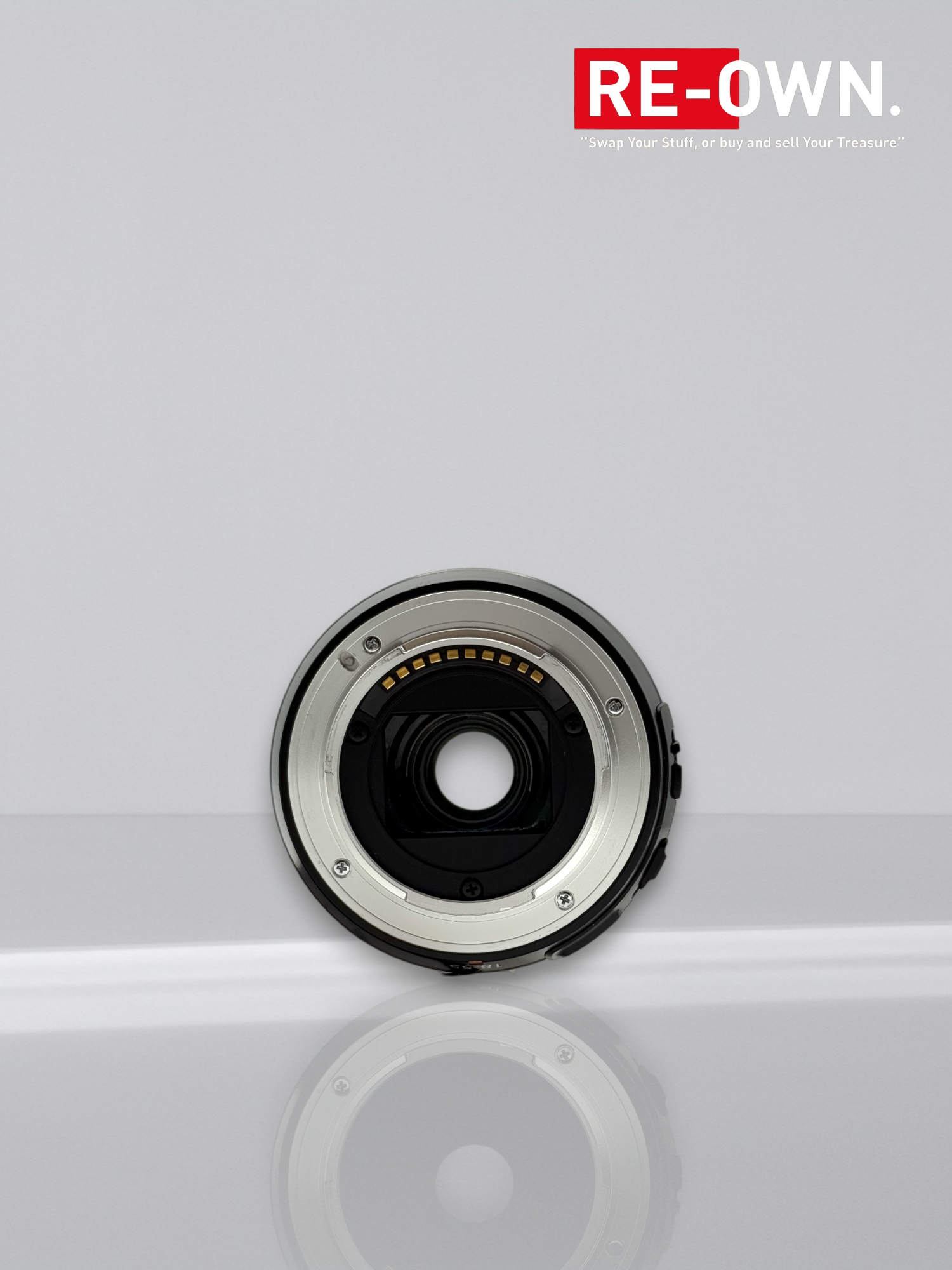 Fujifilm XF 18-55mm f/2.8-4.0 R LM OIS